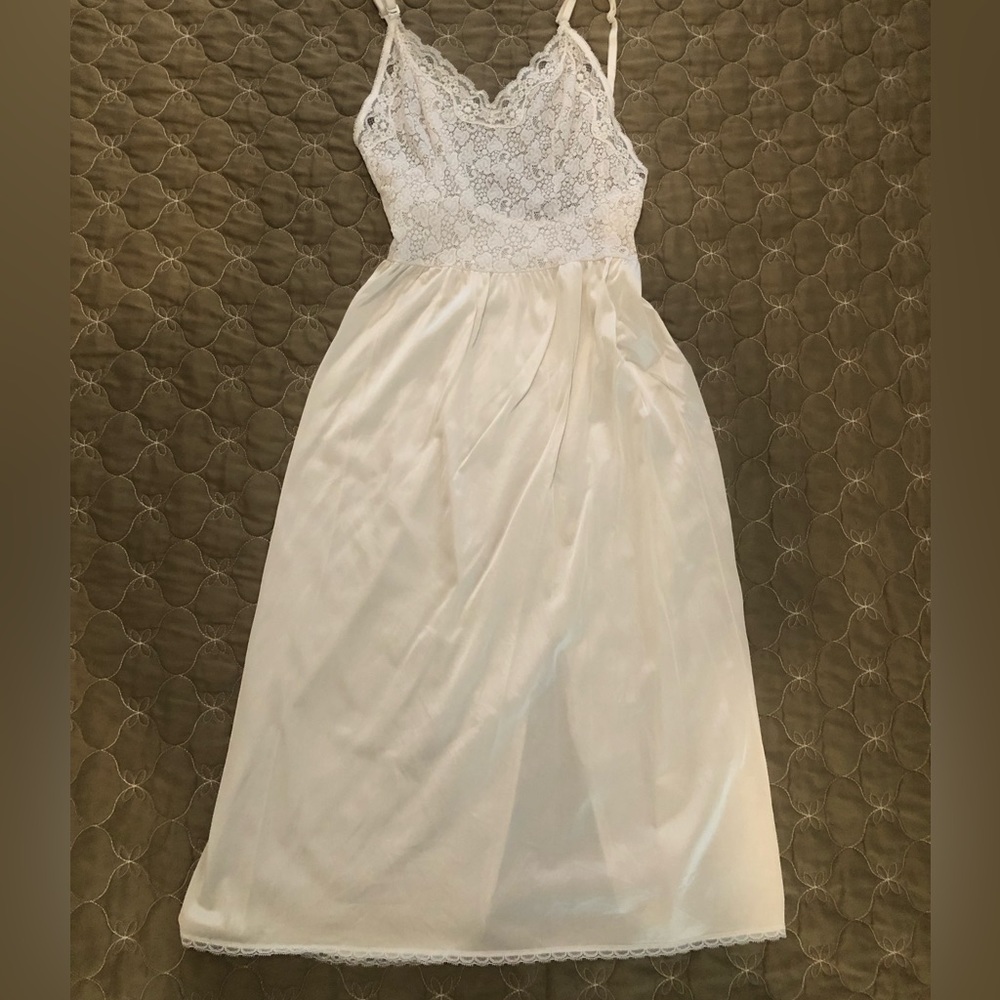 Vintage Vanity fair slip dress
